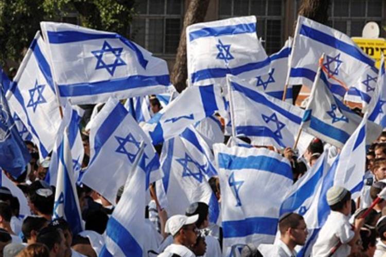 מצעד הדגלים המסורתי לרגל יום ירושלים ברחובות העיר, 2009. הצילום: Mark Neyman, (לע"מ).