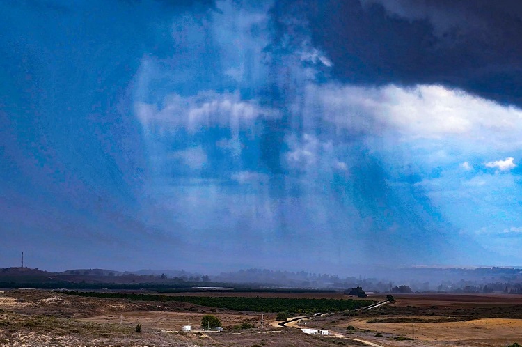 ענני גשם, צילום: איתי פלינט