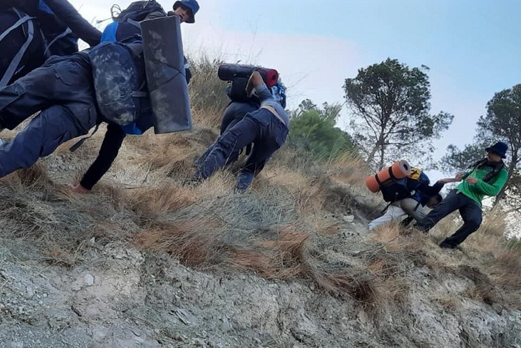 עזרה הדדית במסעות, צילום: אייל ניומן